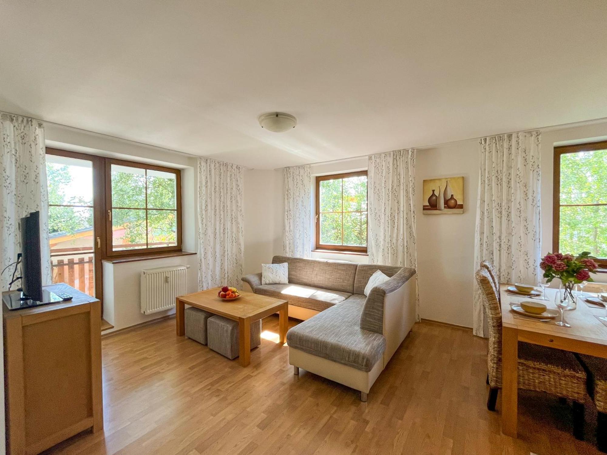Slnecny 2-Izbovy Apartman Pod Lesom, Dolny Smokovec Vysoké Tatry エクステリア 写真